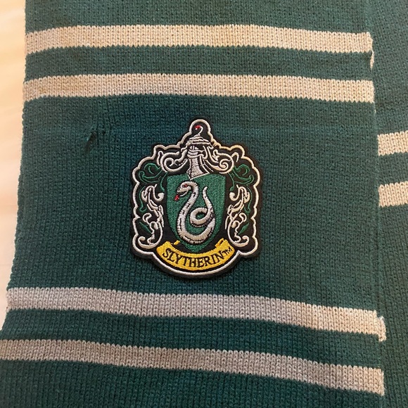 Harry Potter Slytherin scarf - Picture 2 of 4